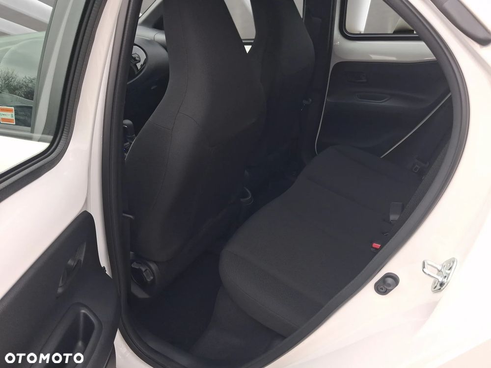 Toyota Aygo X 1.0 VVT-i Comfort CVT - 10