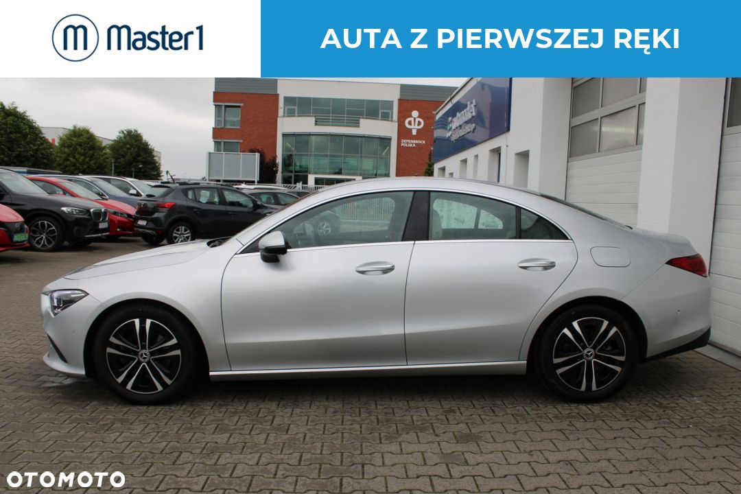 Mercedes-Benz CLA 200 Progressive 7G-DCT - 3