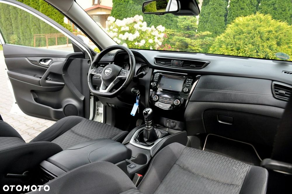 Nissan X-Trail - 25