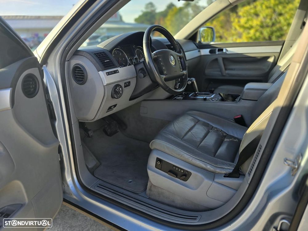 VW Touareg 3.0 TDI V6 Tiptronic - 5