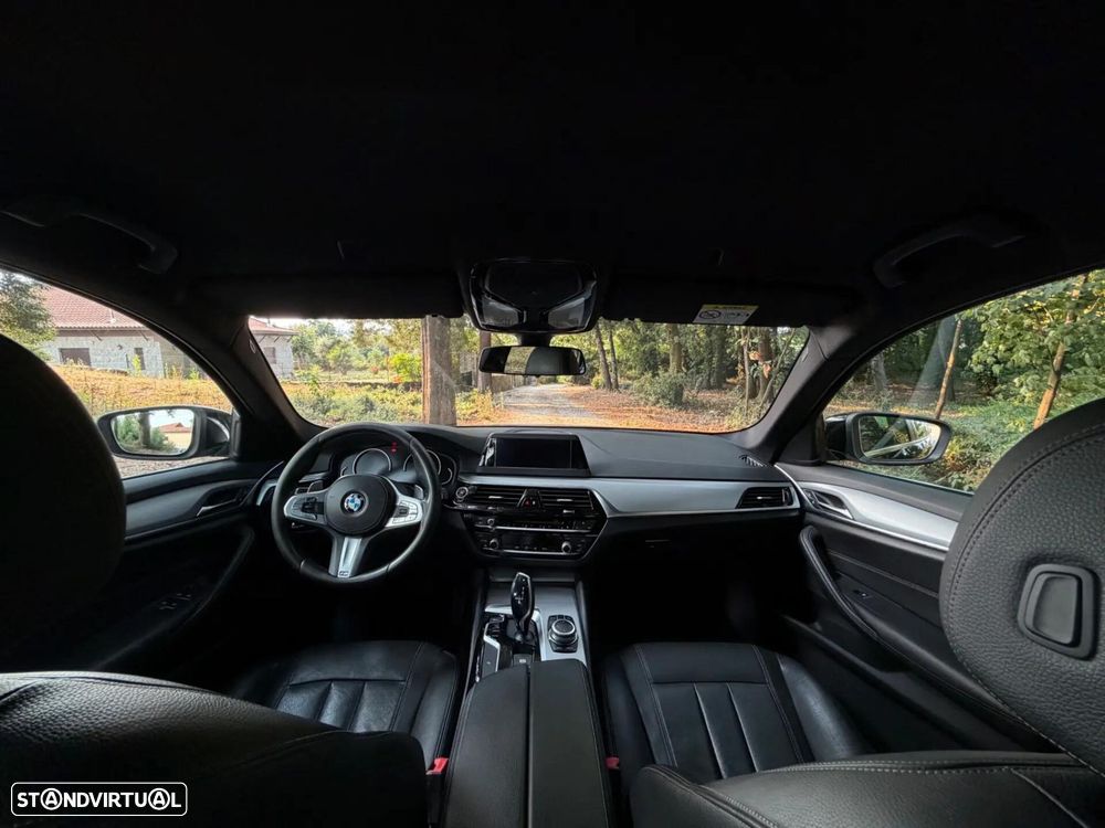 BMW 520 d Auto - 12