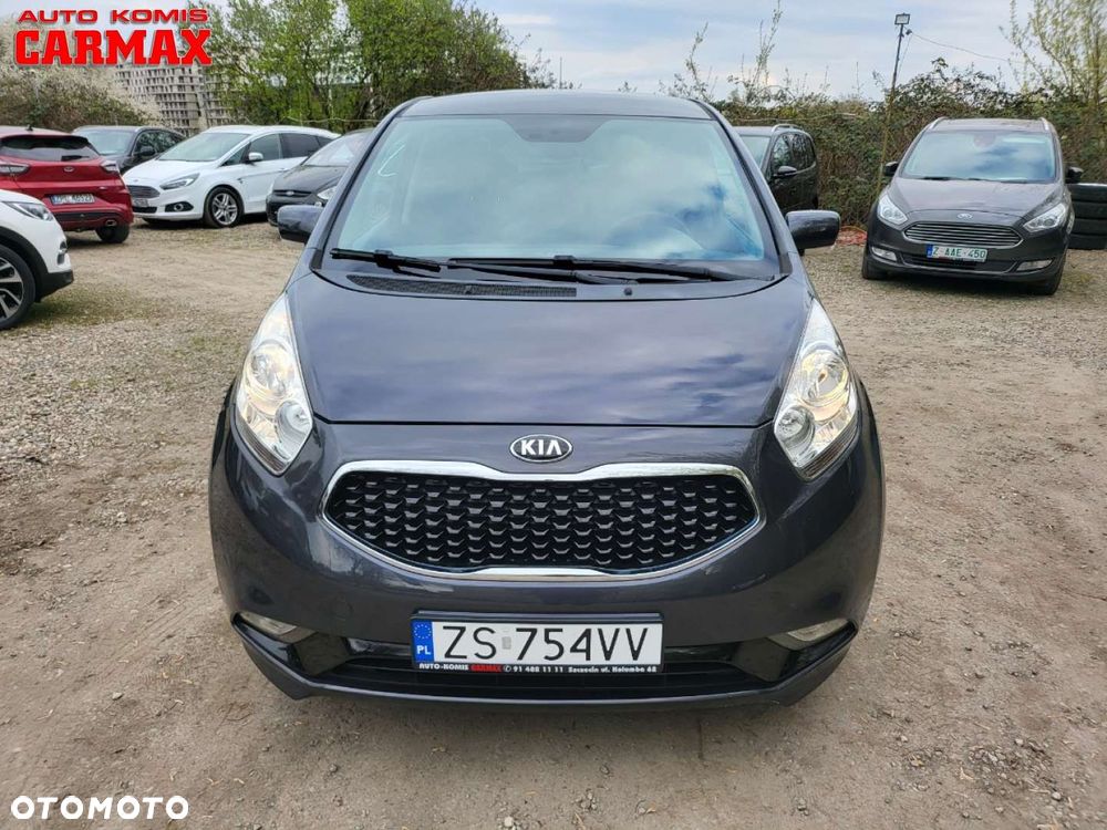 Kia Venga - 10