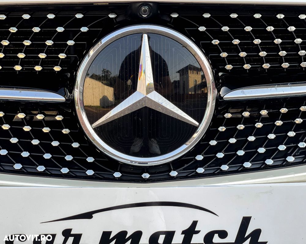 Mercedes-Benz C 220 d 4Matic T 9G-TRONIC AMG Line - 10