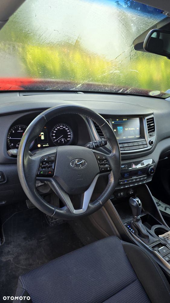 Hyundai Tucson blue 1.7 CRDi 2WD DCT Premium - 15