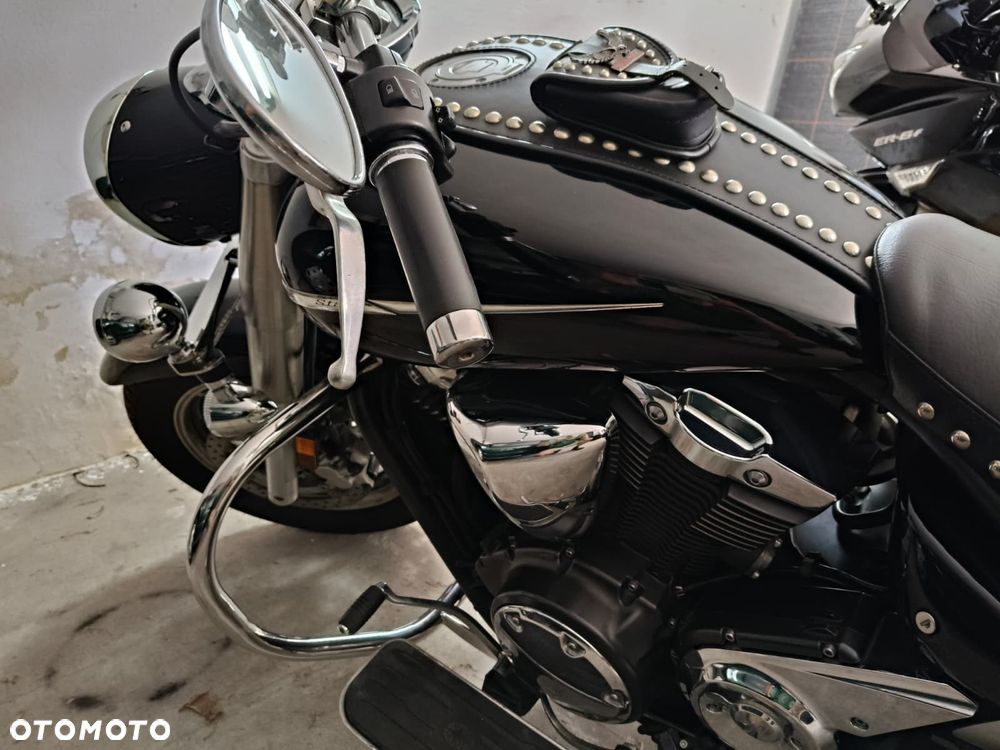 Yamaha XVS - 6