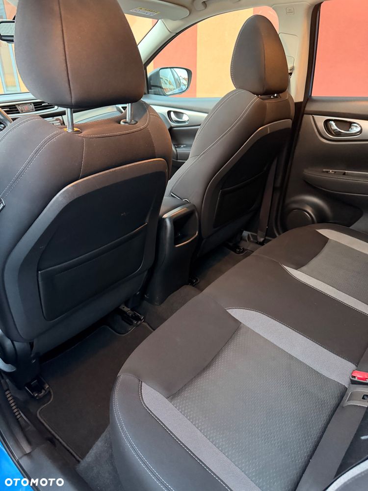 Nissan Qashqai 1.5 dCi N-Connecta - 31