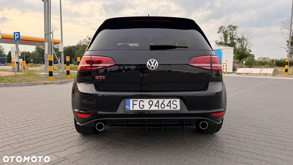 Volkswagen Golf 2.0 TSI BMT GTI Performance DSG - 15