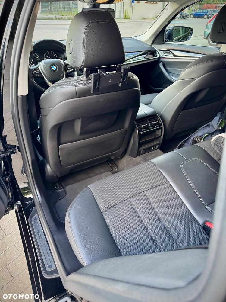 BMW Seria 5 520d Sport - 15