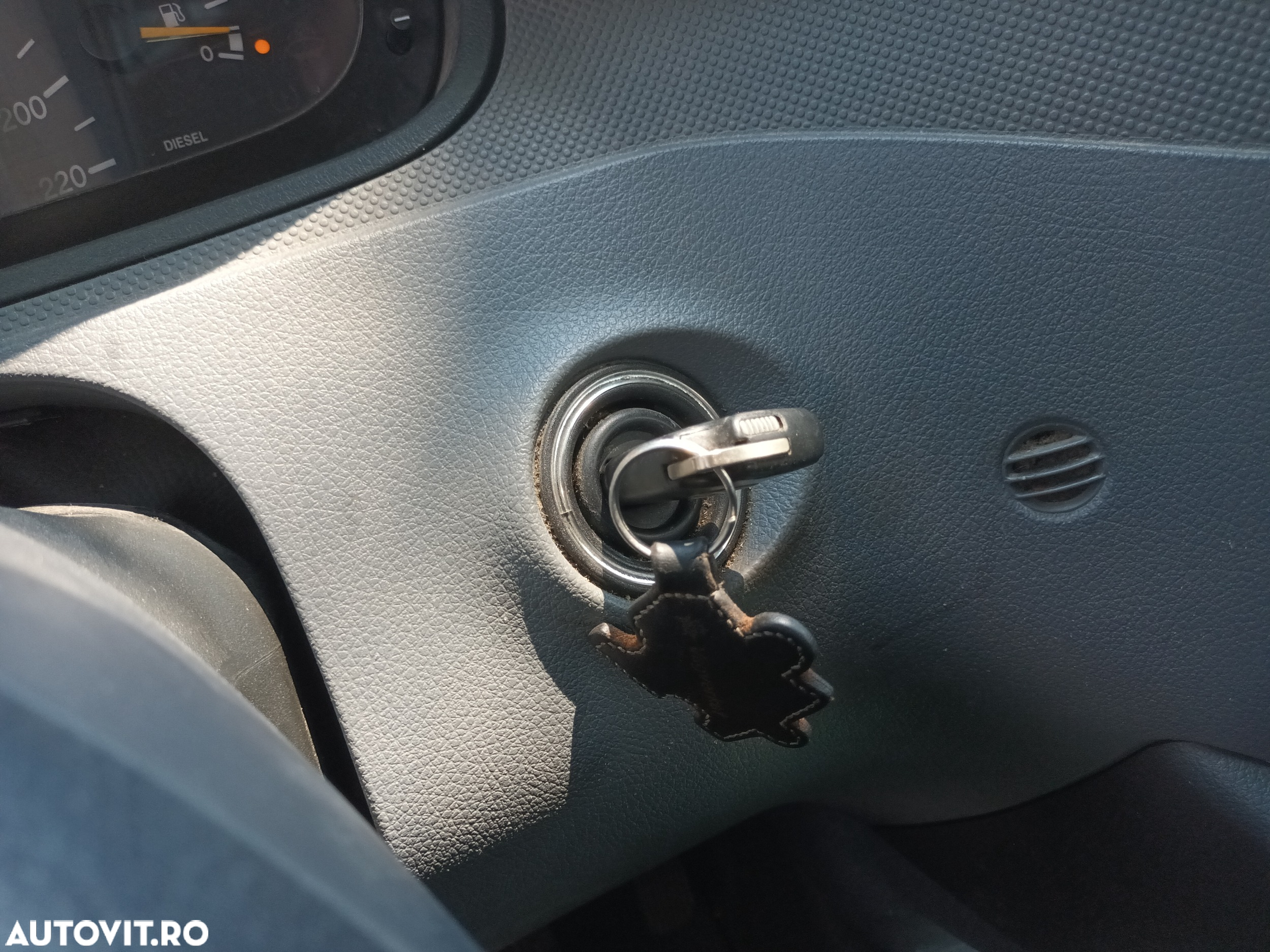 Dezmembrari  Mercedes-Benz VITO / VIANO (W639)  2003  > 2014 115 CDI - 29