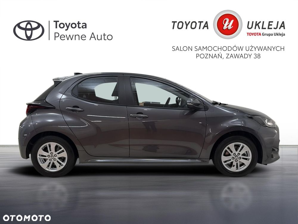 Toyota Yaris - 4