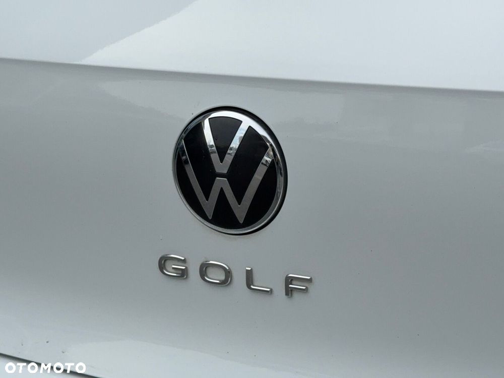 Volkswagen Golf - 11