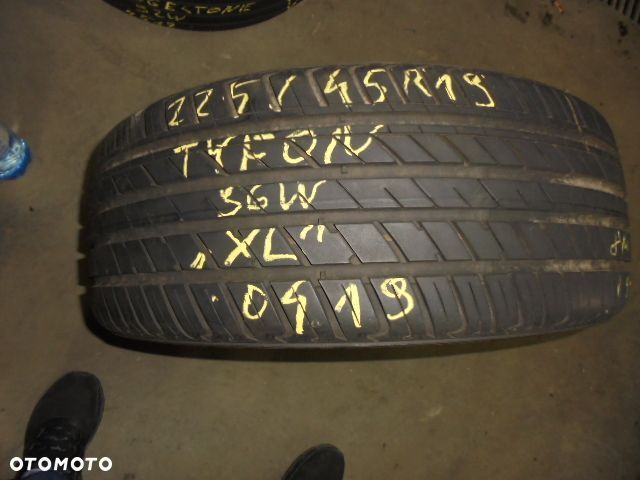 OPONA POJEDYNKA 225/45R19 TYFOON SUCCESSOR 5 XL DOT 0419 8MM - 1