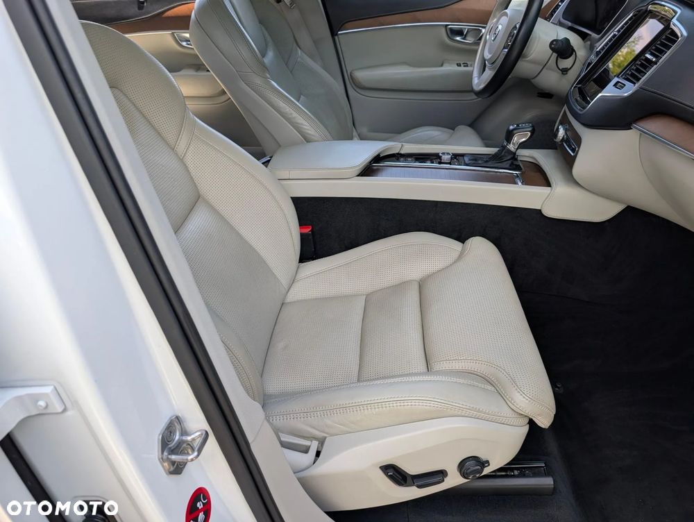 Volvo XC 90 T6 AWD Geartronic Inscription - 19
