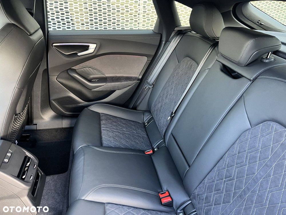 Audi A5 Limousine - 26