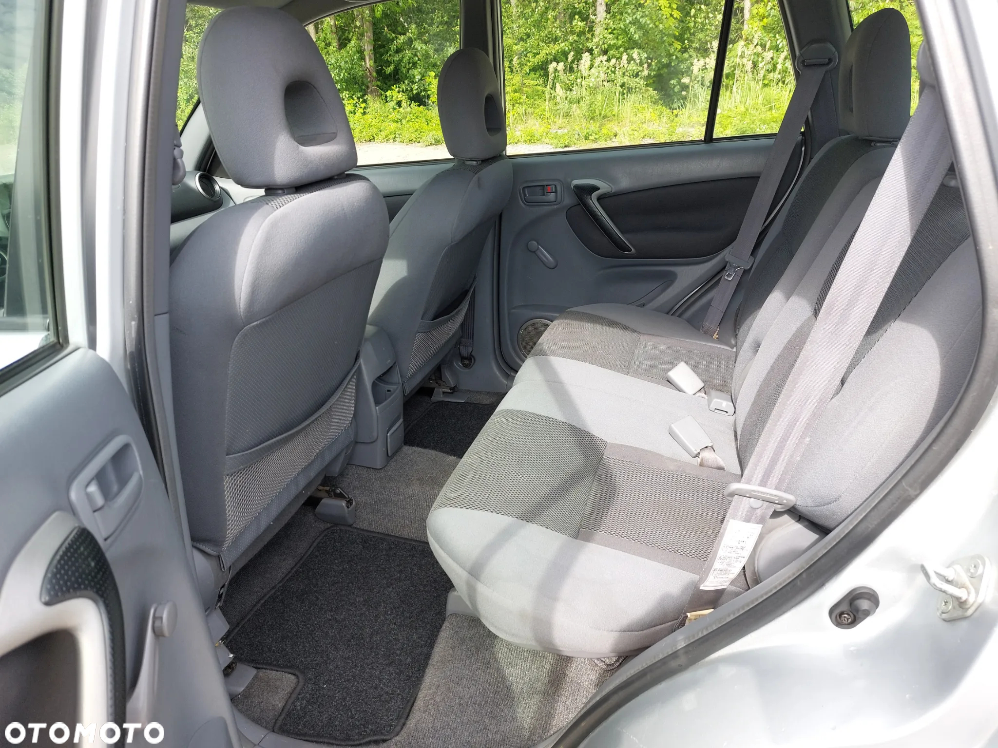 Toyota RAV4 2.0 D-4D 4x4 - 10