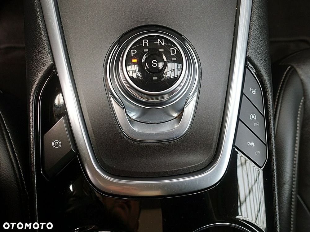 Ford S-Max - 25