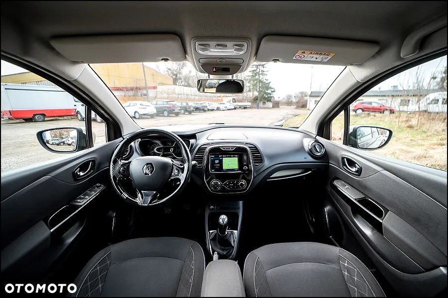 Renault Captur - 16