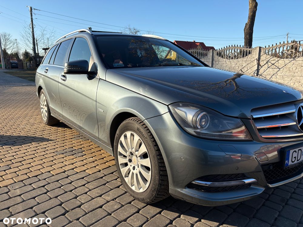 Mercedes-Benz Klasa C 220 CDI DPF Automatik BlueEFFICIENCY Avantgarde - 1