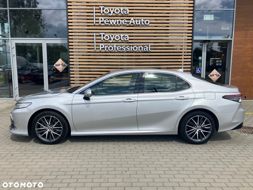 Toyota Camry 2.5 Hybrid Executive CVT - 3