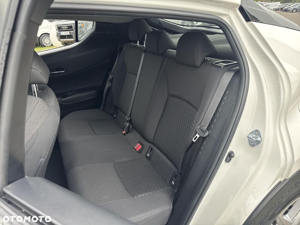 Toyota C-HR - 19