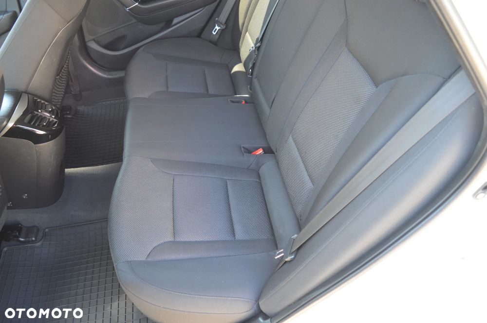 Hyundai i40 1.6 GDI Comfort + - 14
