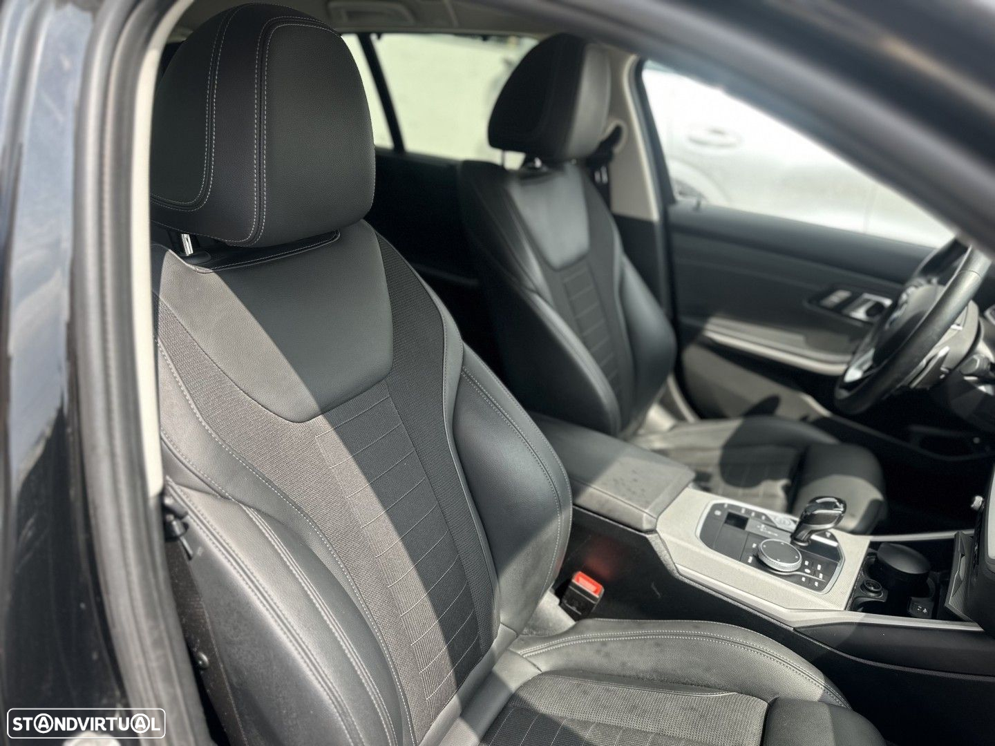 BMW 330 e Touring Aut. Sport Line - 22