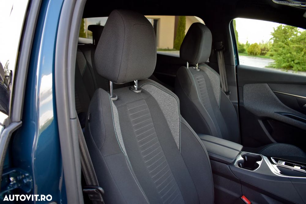 Peugeot 5008 PureTech 130 EAT8 Stop & Start Allure - 25