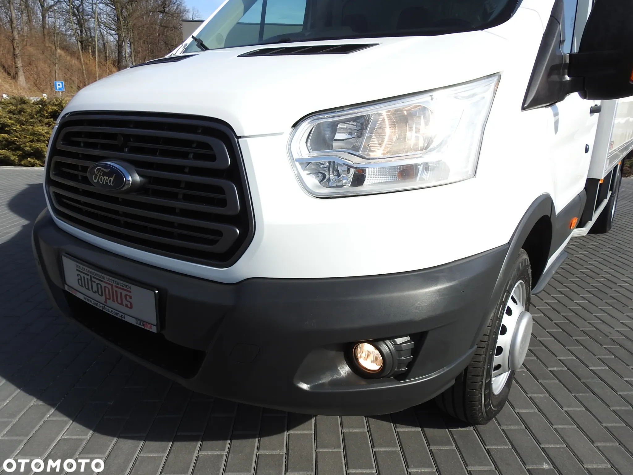 Ford TRANSIT  KONTENER WINDA 8 PALET TEMPOMAT LEDY BLIŹNIACZE KOŁA KLIMATYZACJA 170KM [ B14018 ] - 19