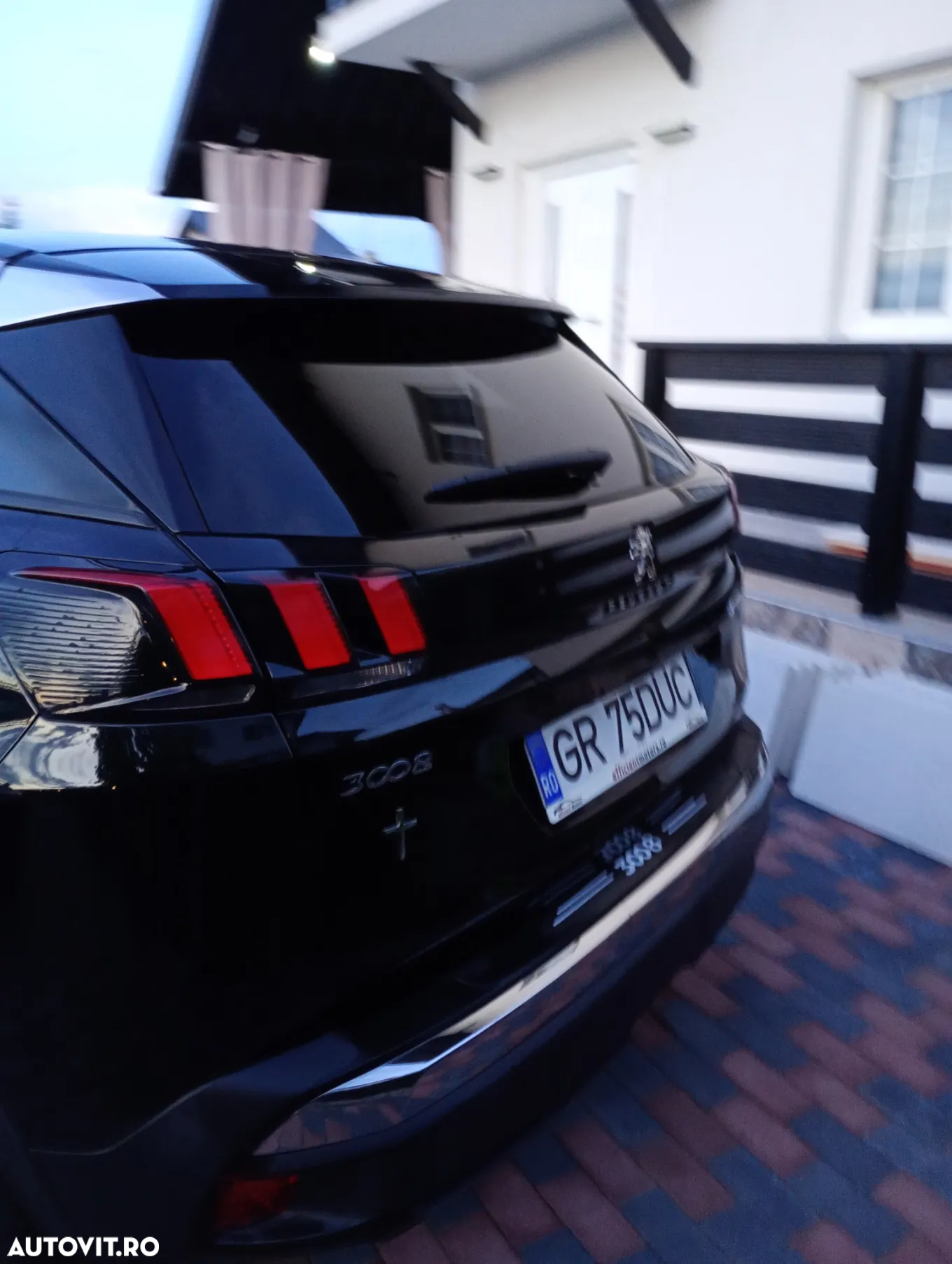 Peugeot 3008 1.2 PureTech 130 EAT8 Active Pack - 7