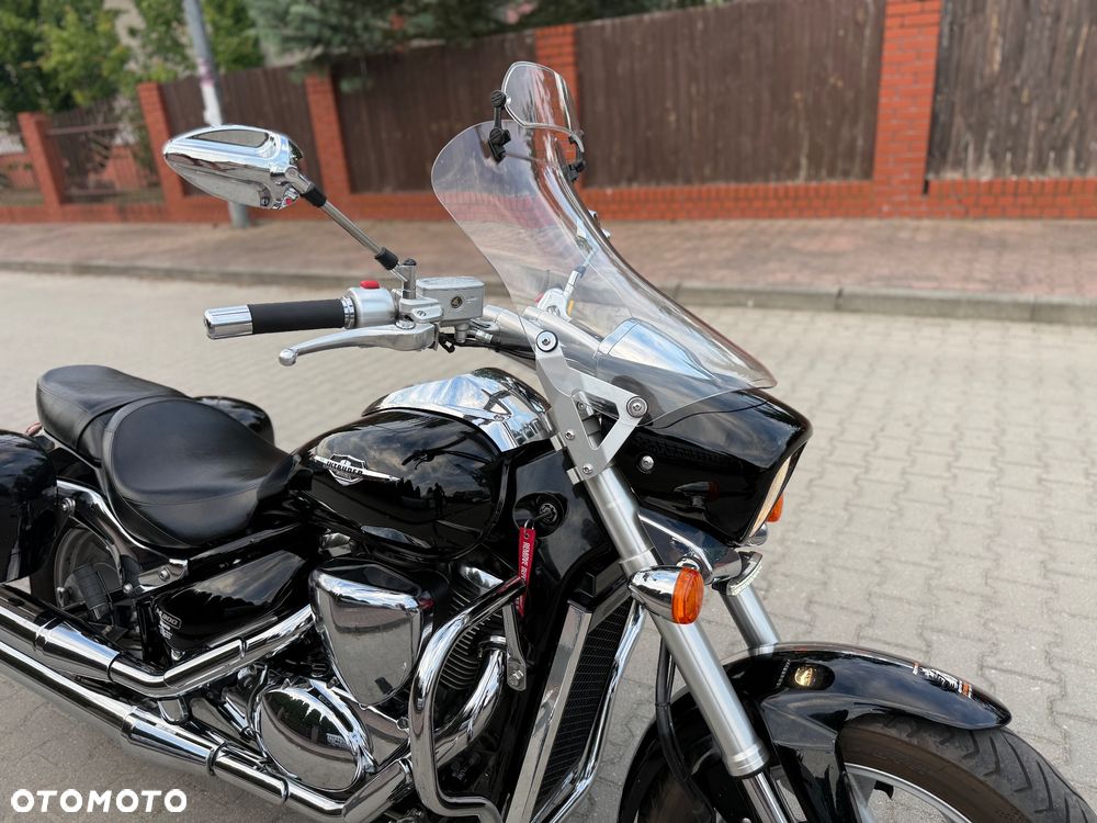 Suzuki Intruder - 4
