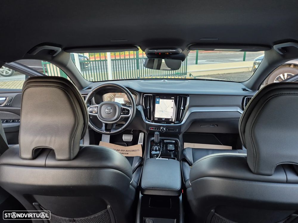 Volvo V60 2.0 T6 AWD TE R-Design - 20