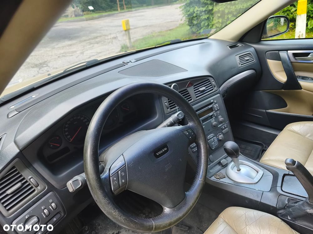 Volvo S60 2.4 D5 - 8
