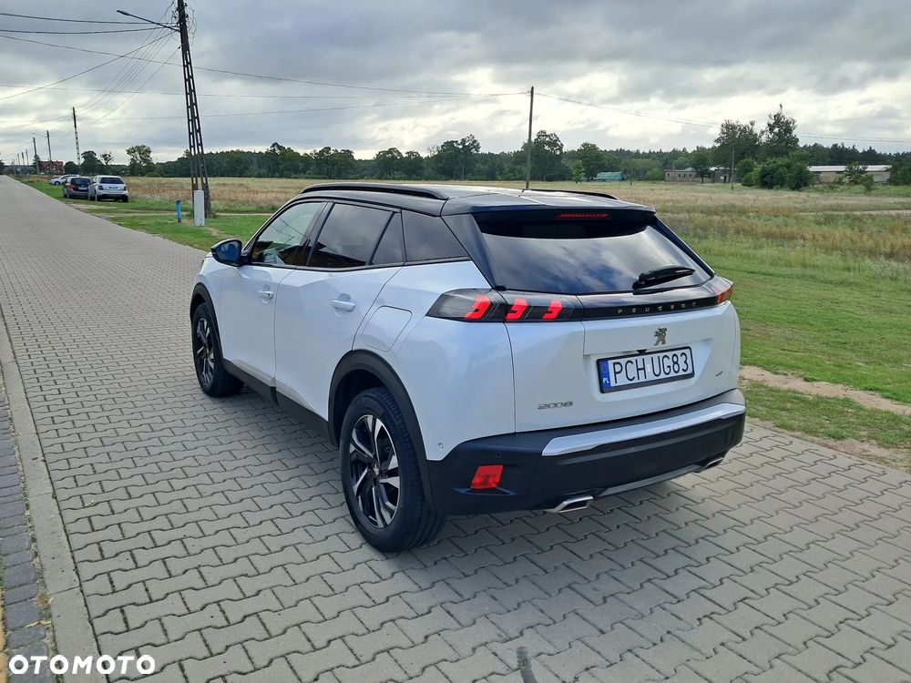 Peugeot 2008 1.2 PureTech GT S&S EAT8 - 3
