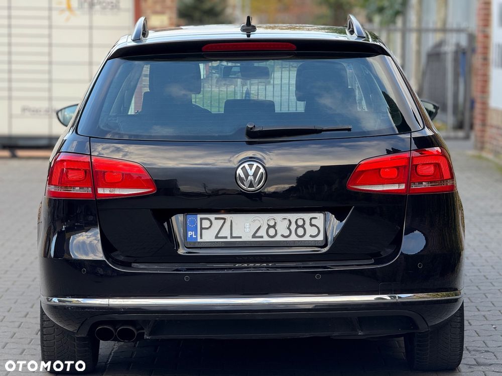 Volkswagen Passat 2.0 TDI DPF DSG Comfortline - 10