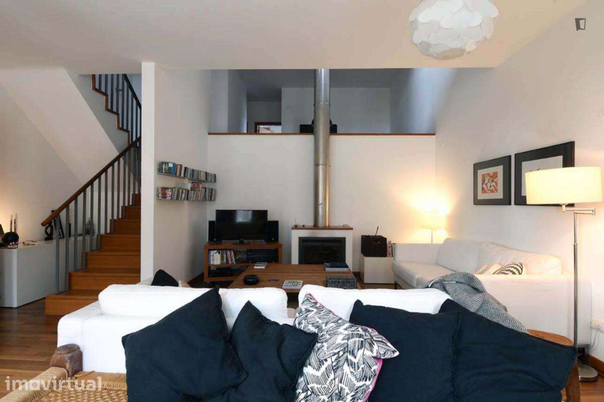 Quarto - localizado em Setubal - Grande imagem: 5/15