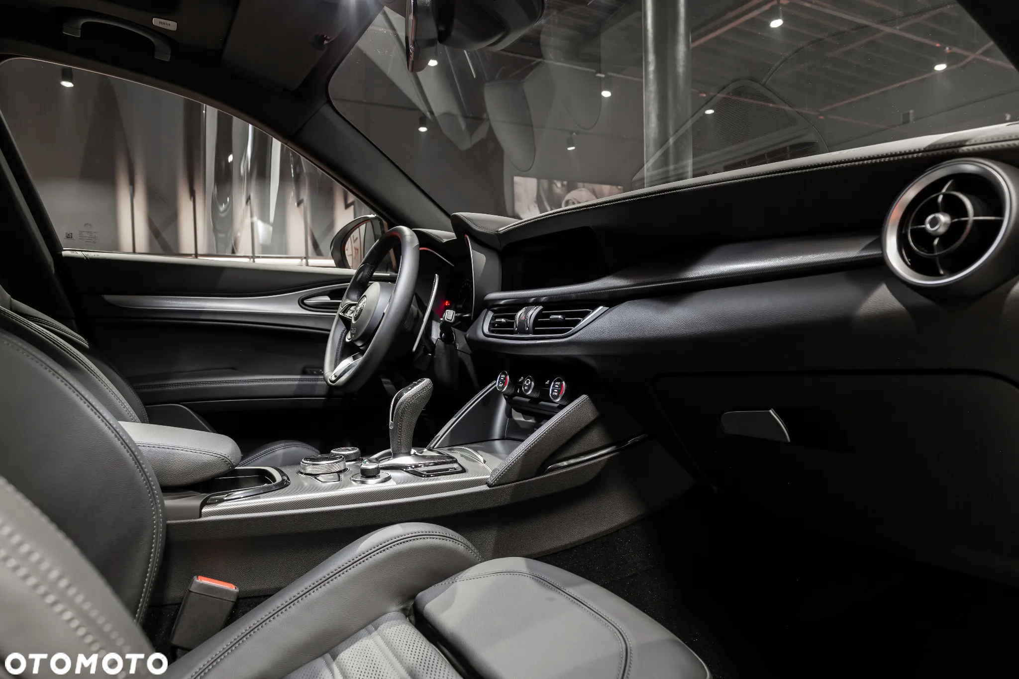 Alfa Romeo Stelvio 2.0 Turbo Veloce Q4 - 13