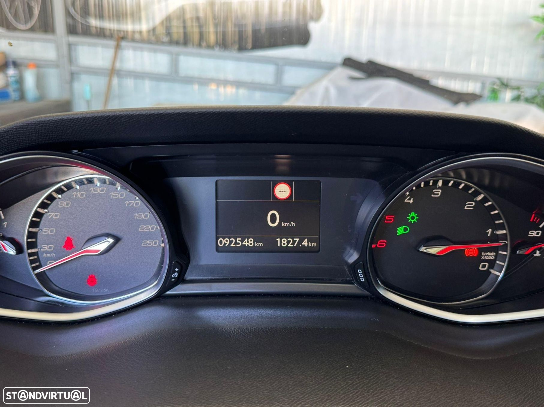 Peugeot 308 SW 1.5 BlueHDi Allure - 15