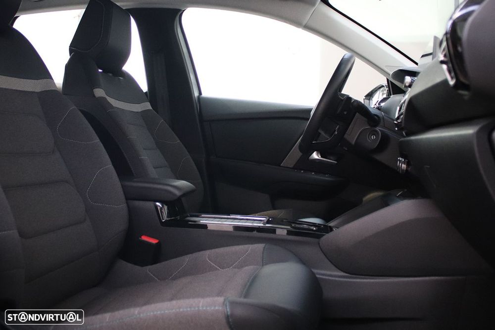 Citroën C4 1.2 PureTech Plus EAT8 - 21