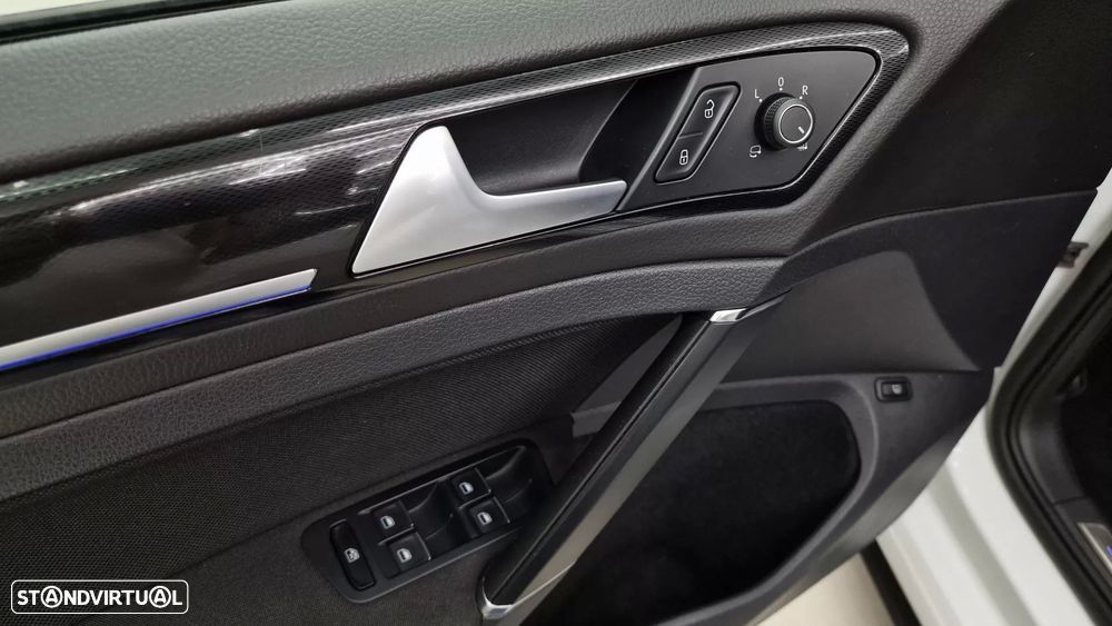 VW Golf 1.4 GTE Plug-in - 29
