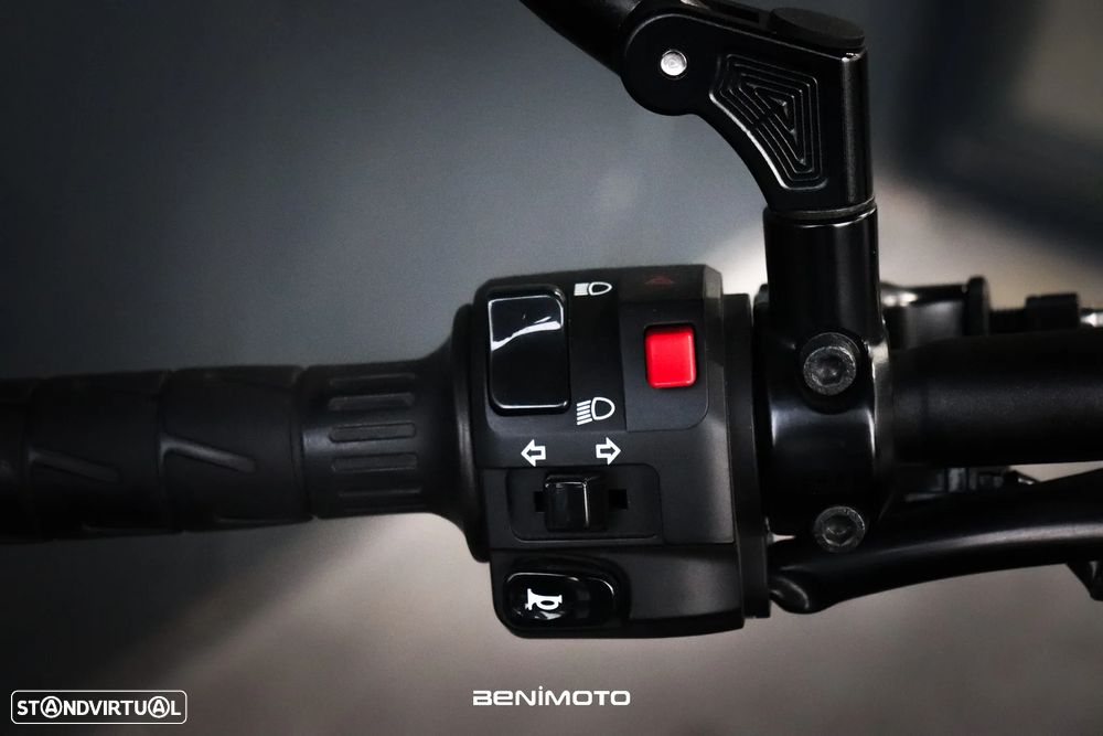 Kawasaki Vulcan S Tourer - 9