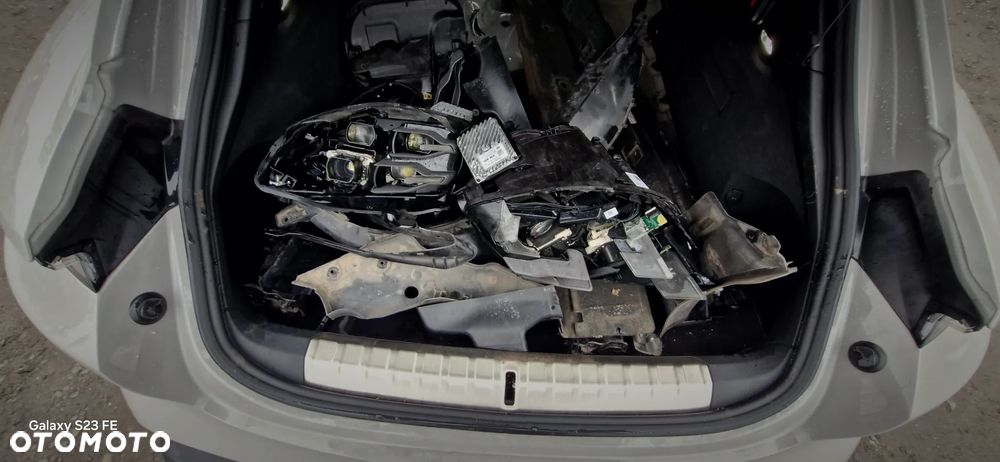 Porsche Taycan 105kWh 4S - 14