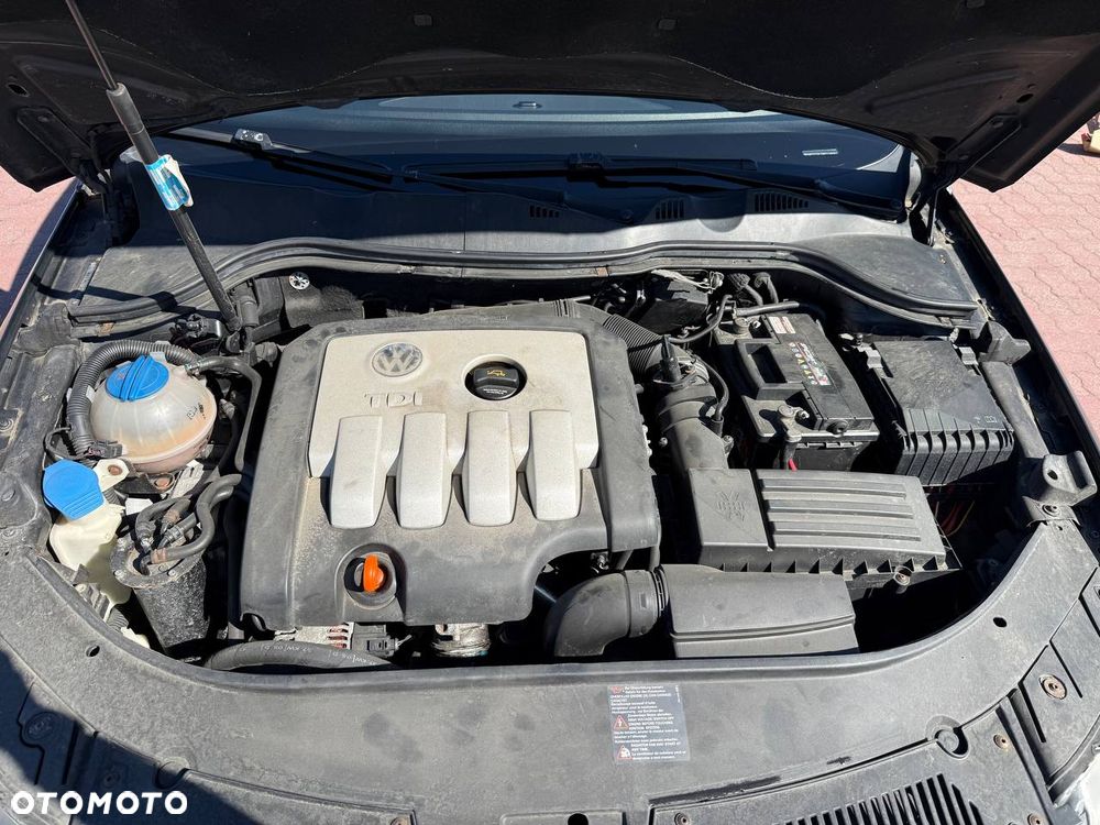 Volkswagen Passat - 26