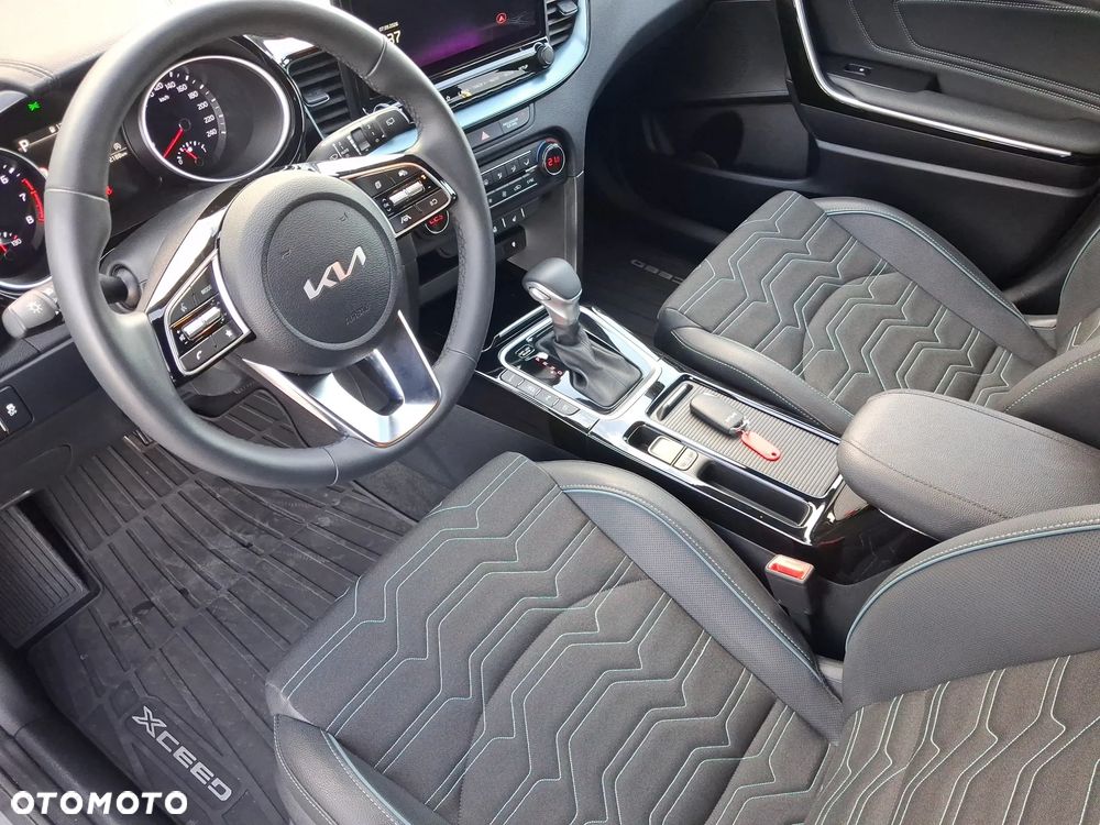 Kia XCeed 1.6 T-GDI Tribute DCT - 10