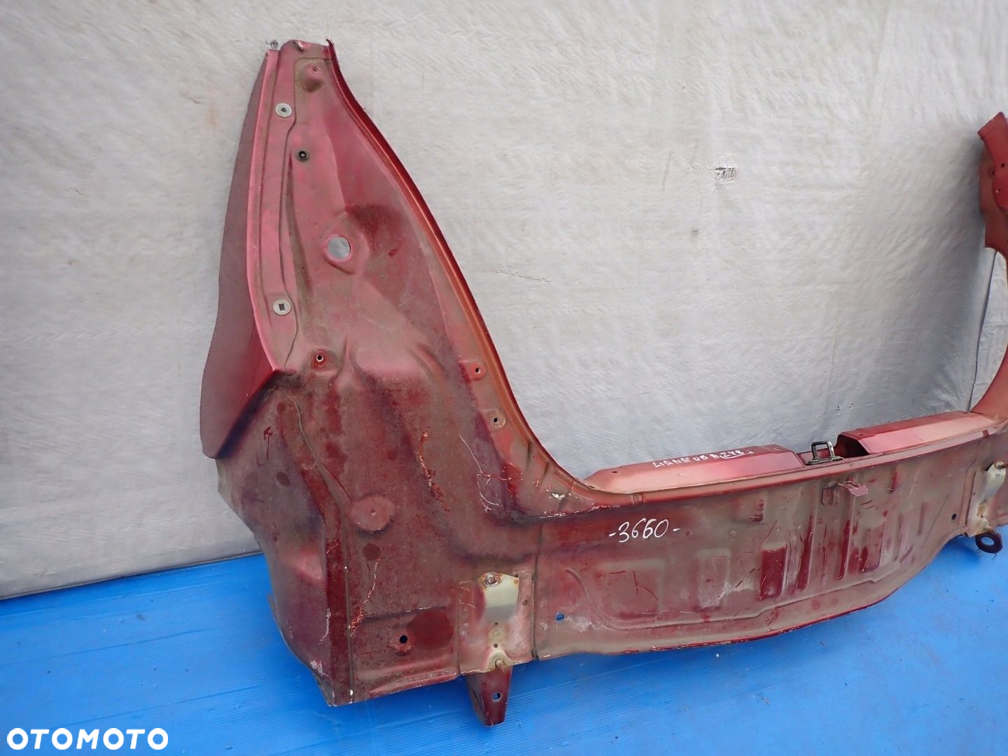 SUZUKI LIANA 01-07 PAS TYLNY - 3