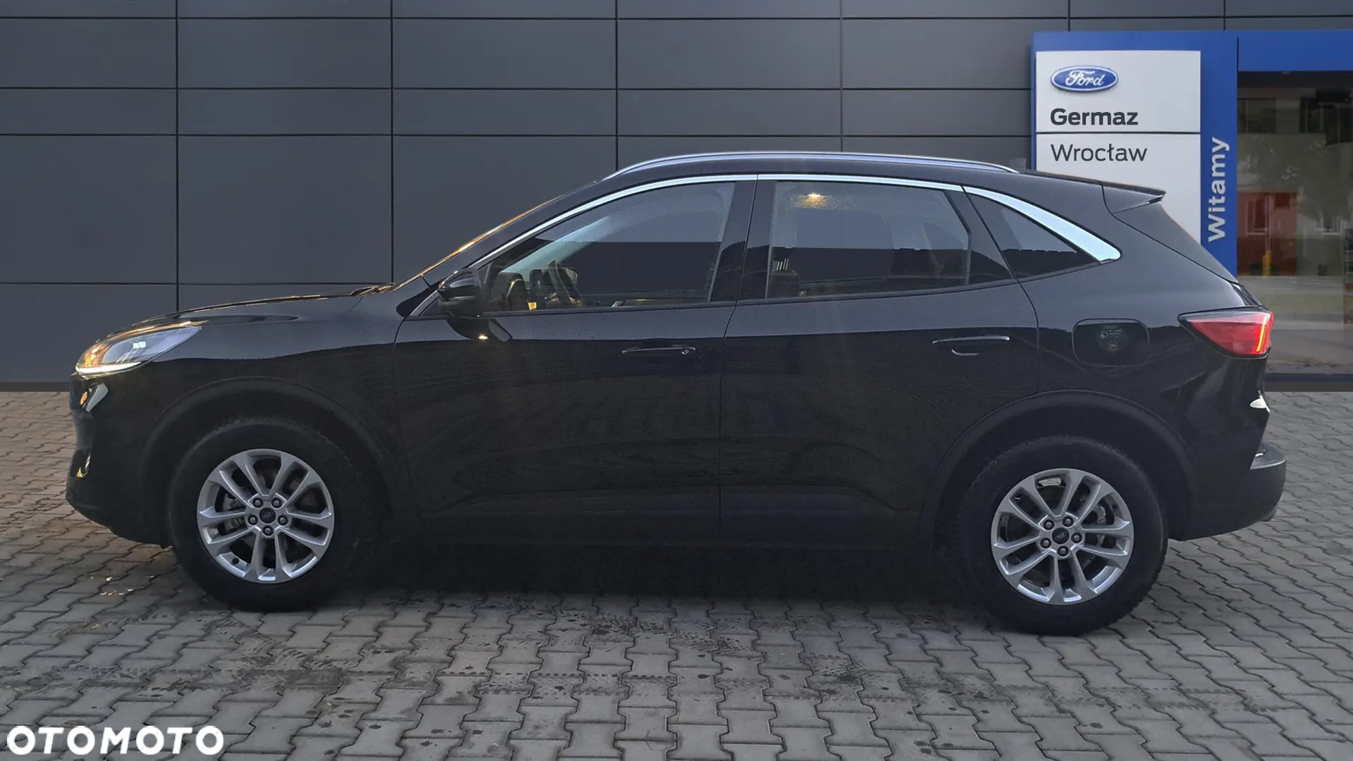 Ford Kuga 2.5 FHEV FWD Titanium - 7