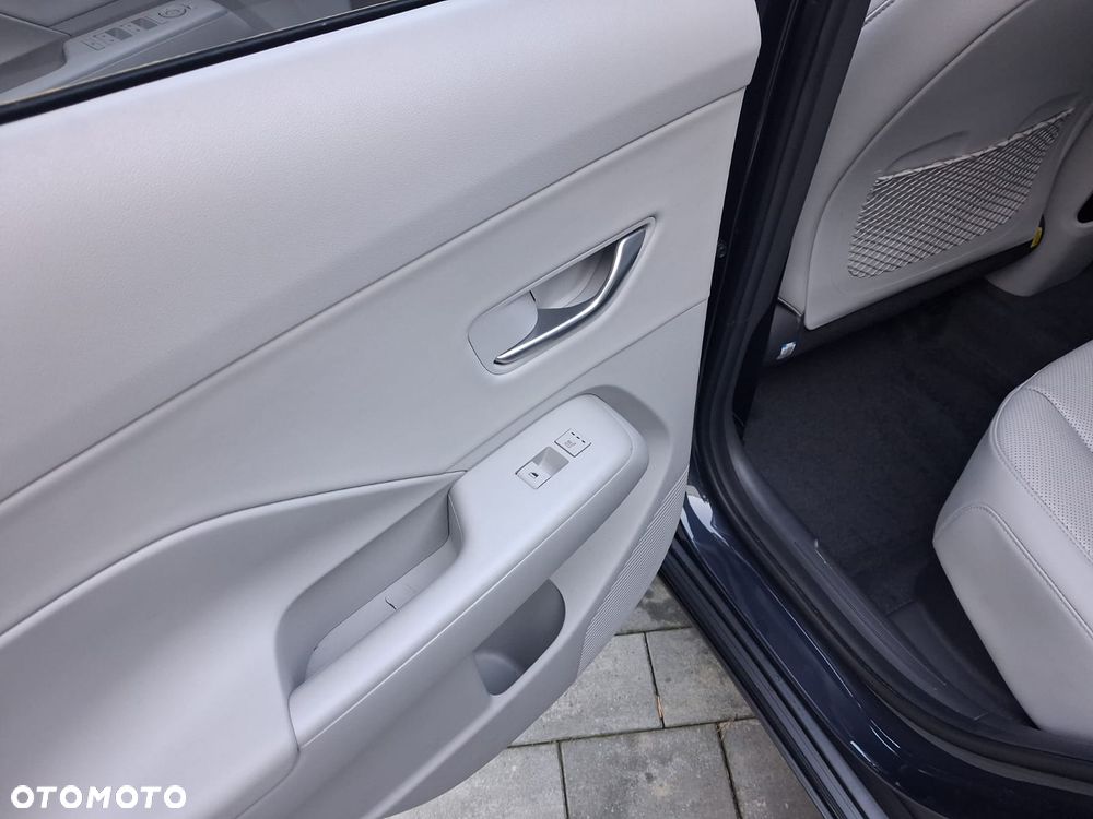 Hyundai Kona 1.6 GDI Hybrid Platinum DCT - 25