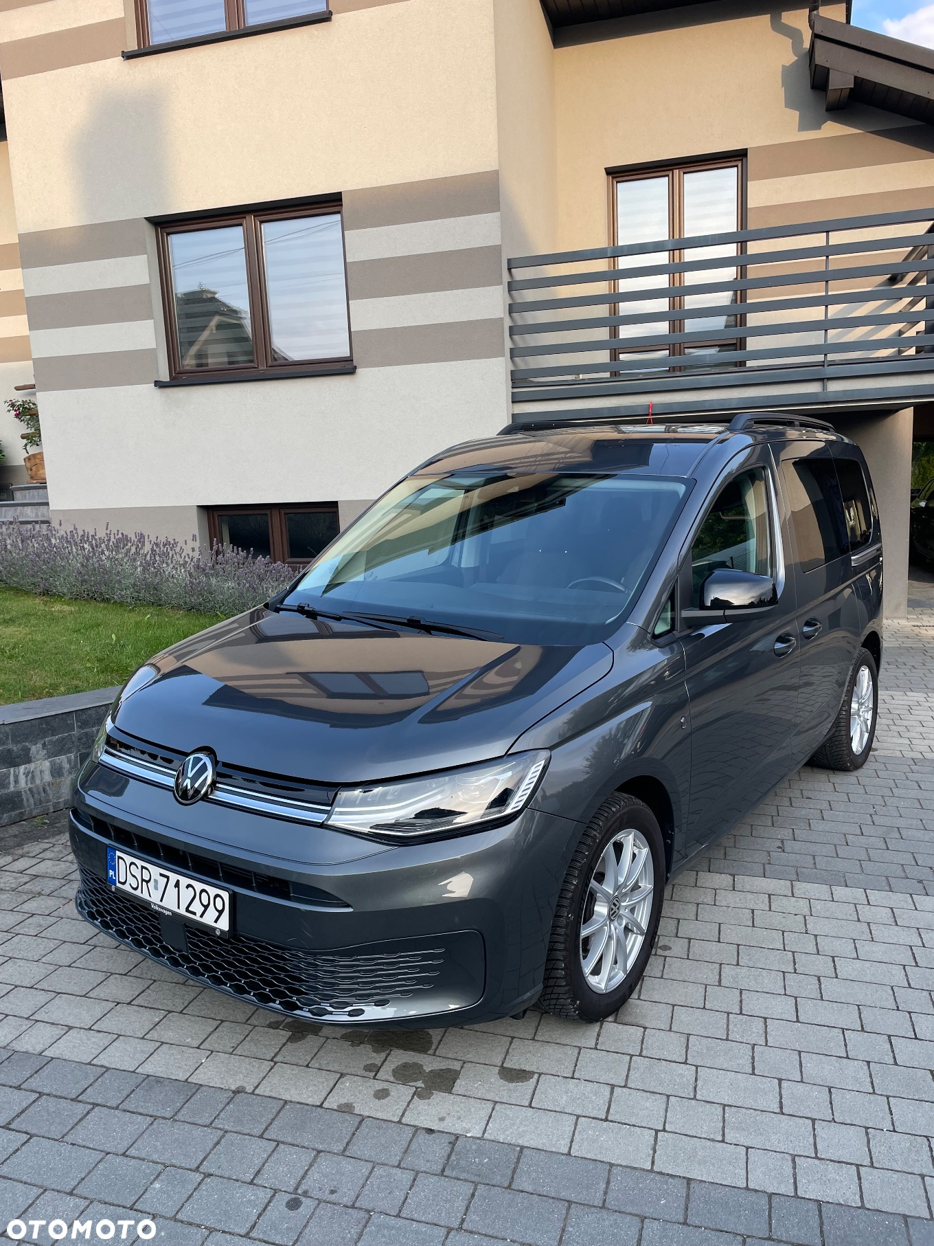 Volkswagen Caddy 1.5 TSI Life DSG - 2