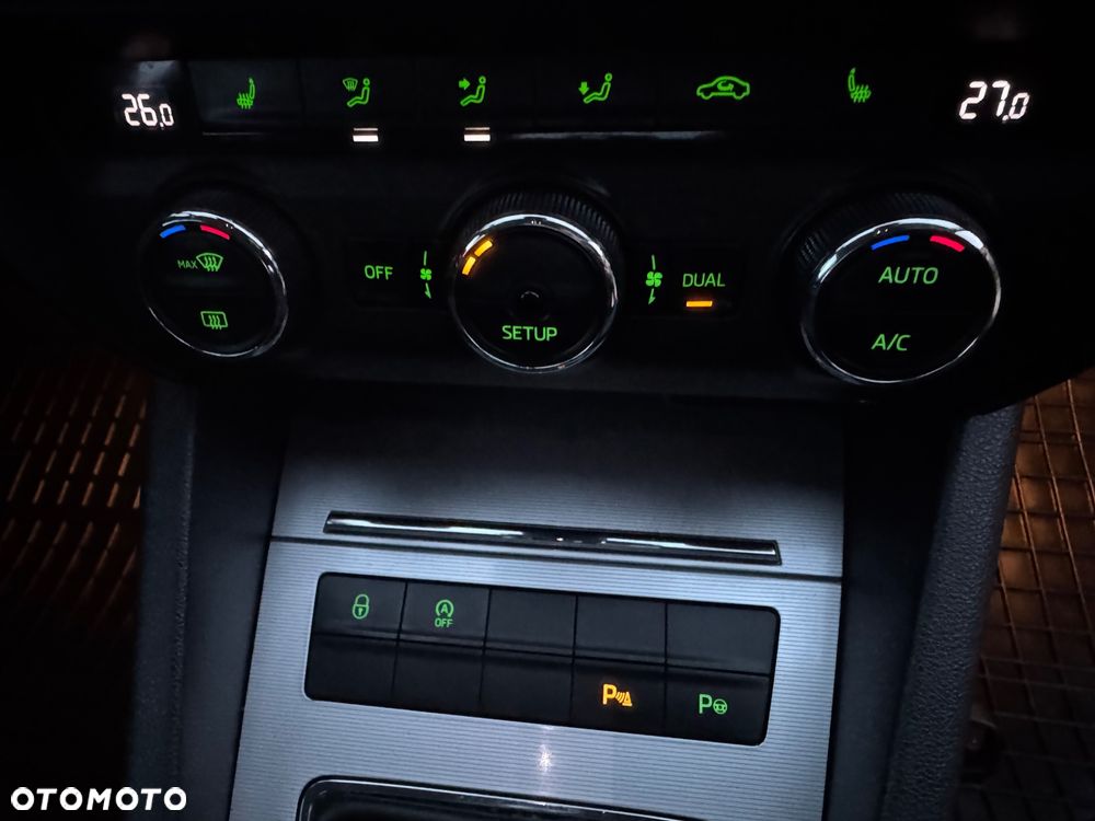 Skoda Octavia 1.4 TSI Green tec Edition - 33