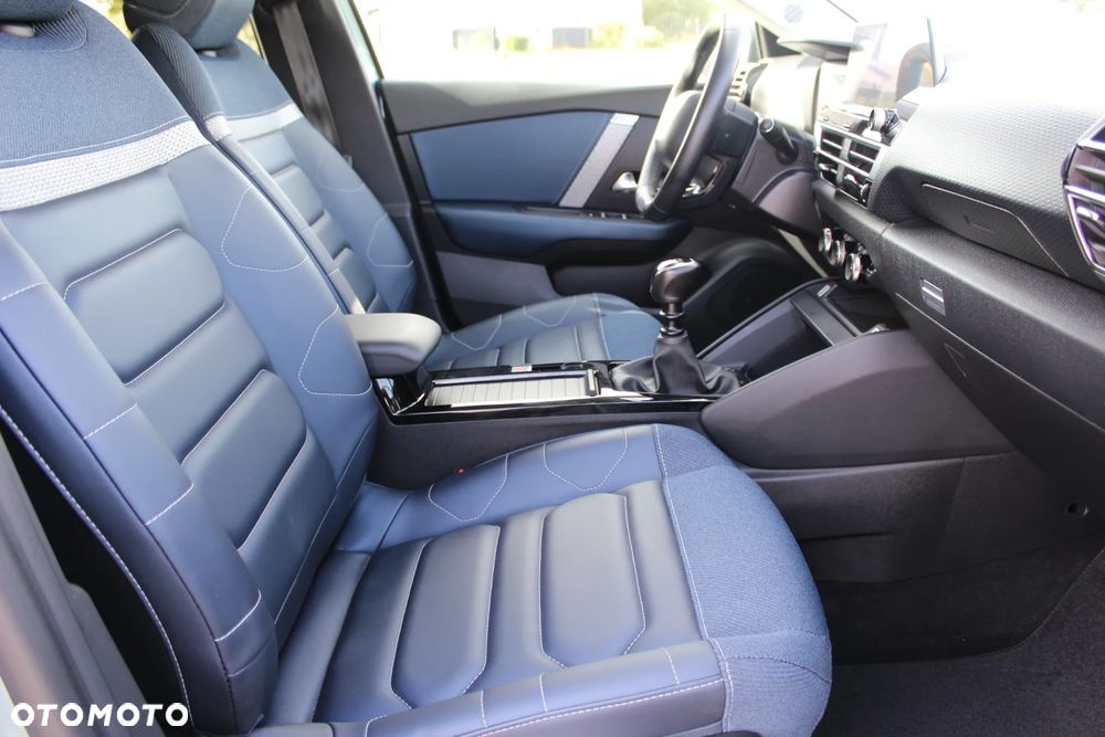 Citroën C4 1.2 PureTech Shine S&S - 8