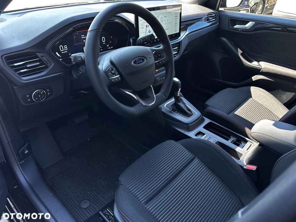 Ford Focus 1.0 EcoBoost mHEV ST-Line X - 13